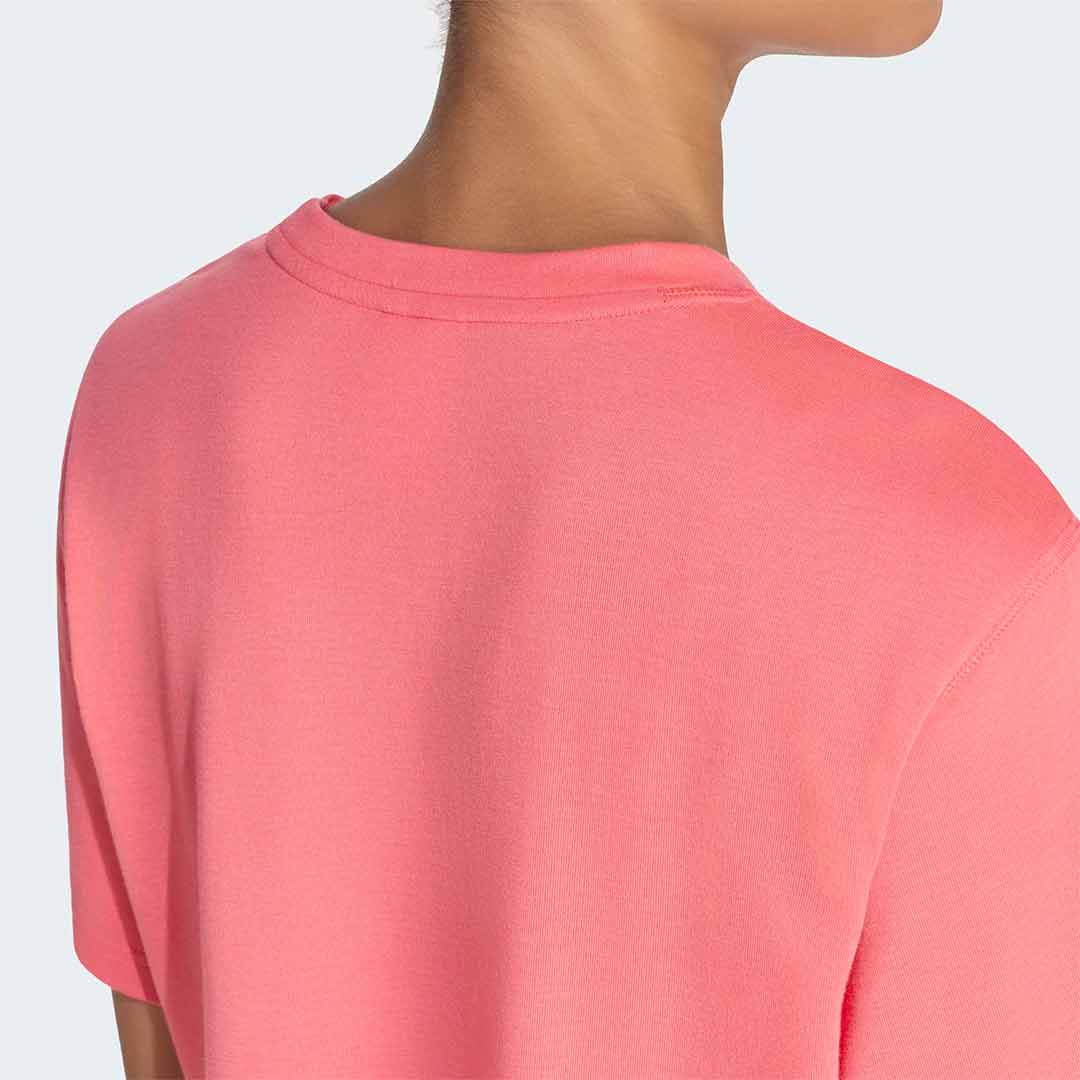 CAMISETA DE ENTRENAMIENTO TRAIN ESSENTIALS BOXY