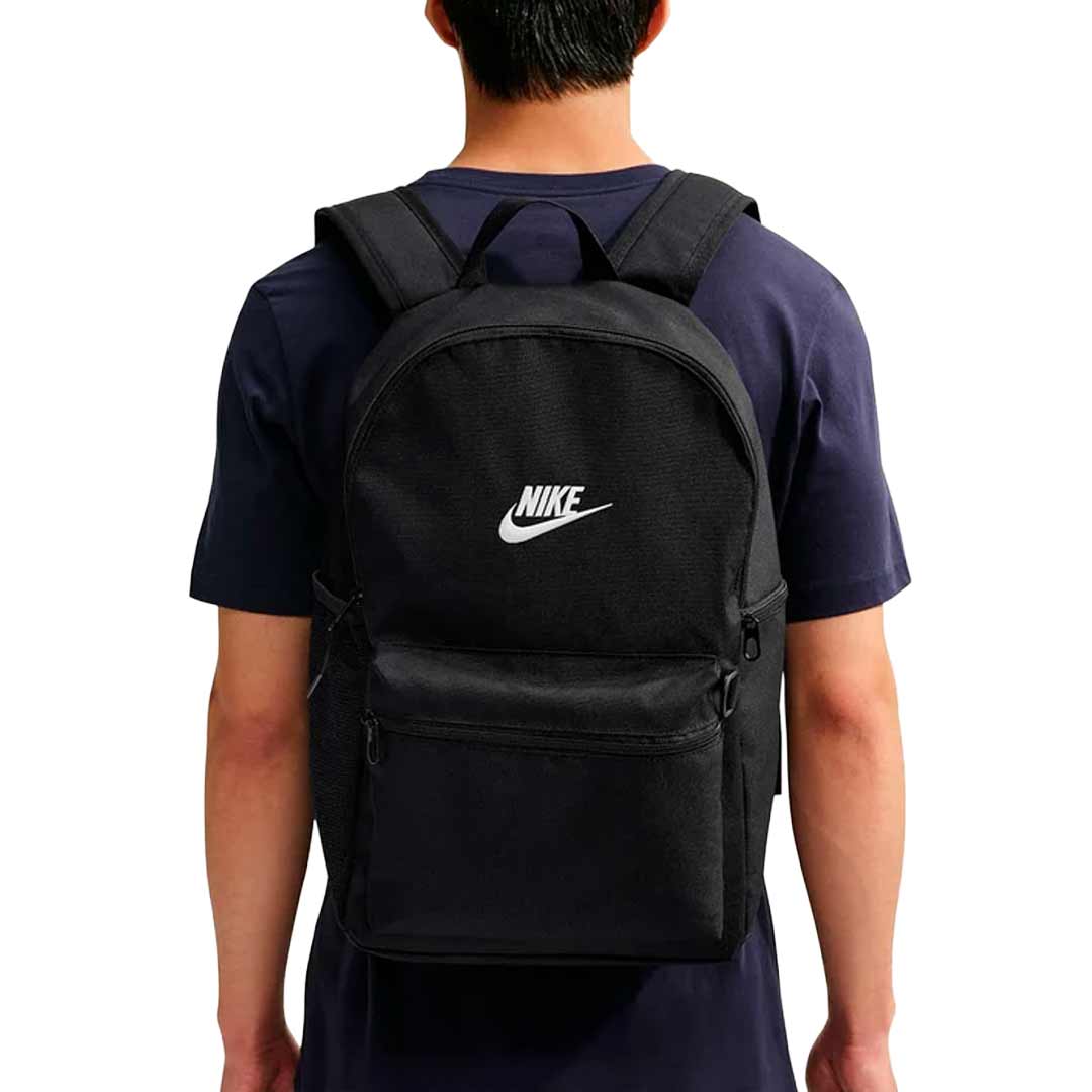 NIKE HERITAGE
