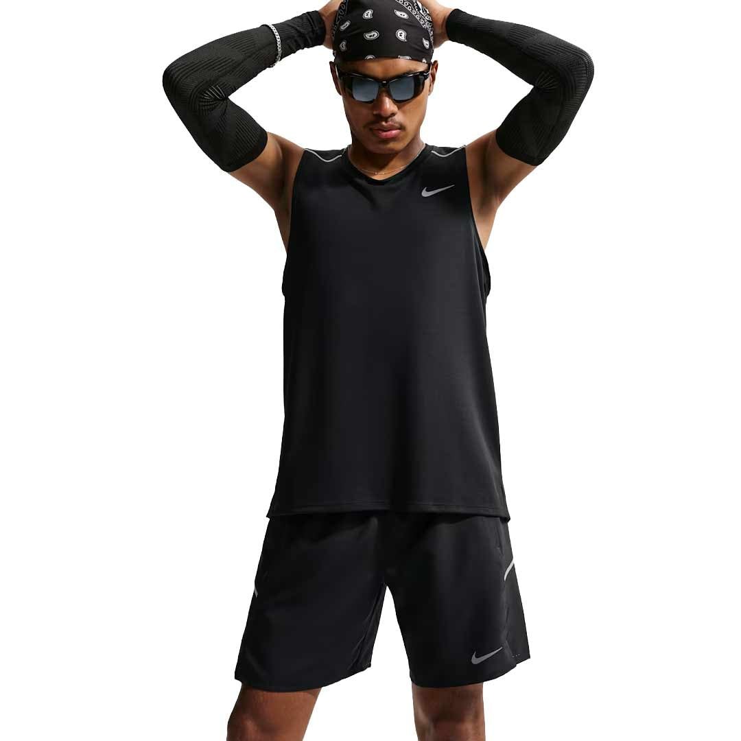 NIKE MILER