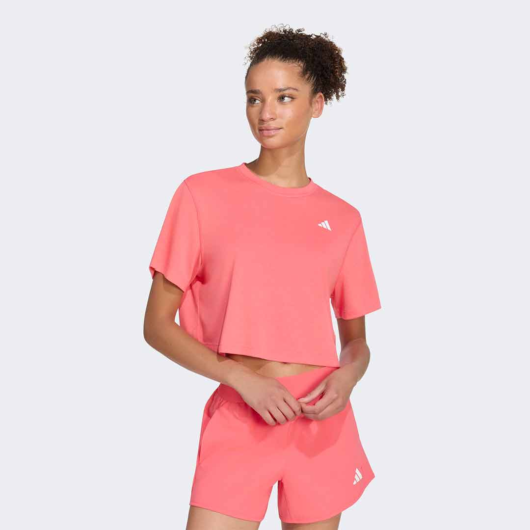 CAMISETA DE ENTRENAMIENTO TRAIN ESSENTIALS BOXY