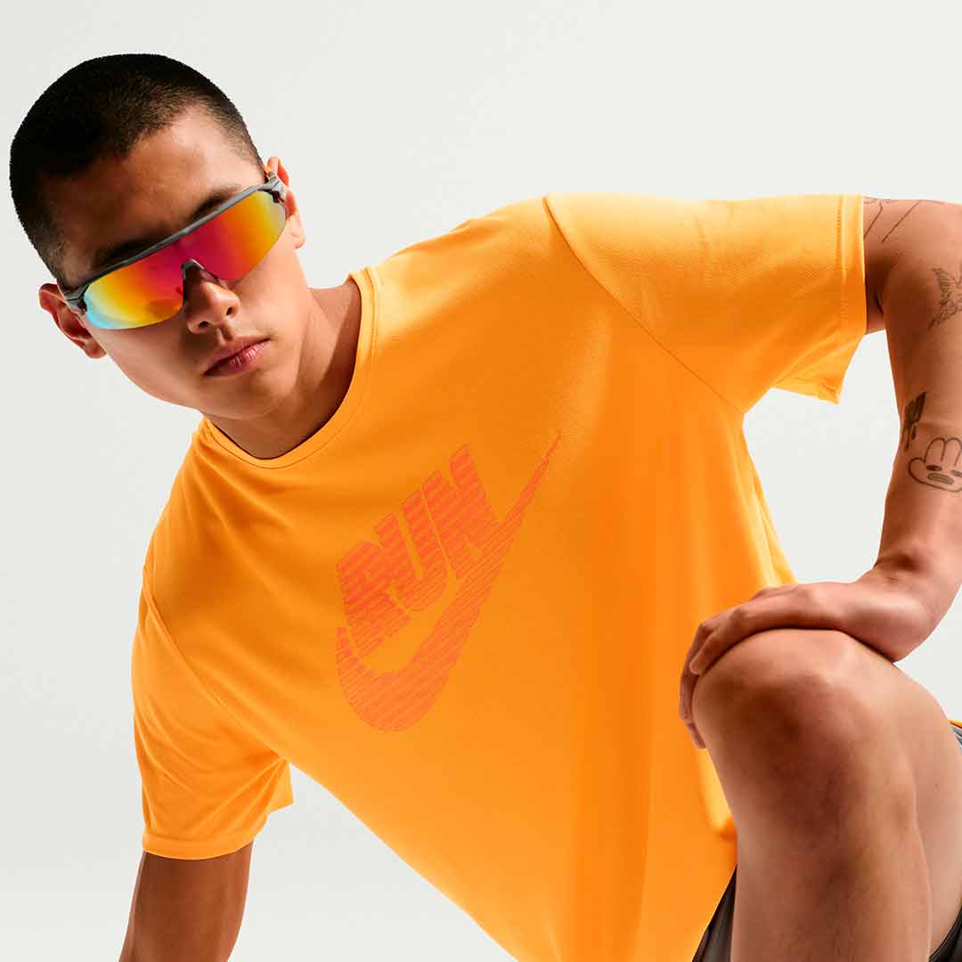NIKE MILER