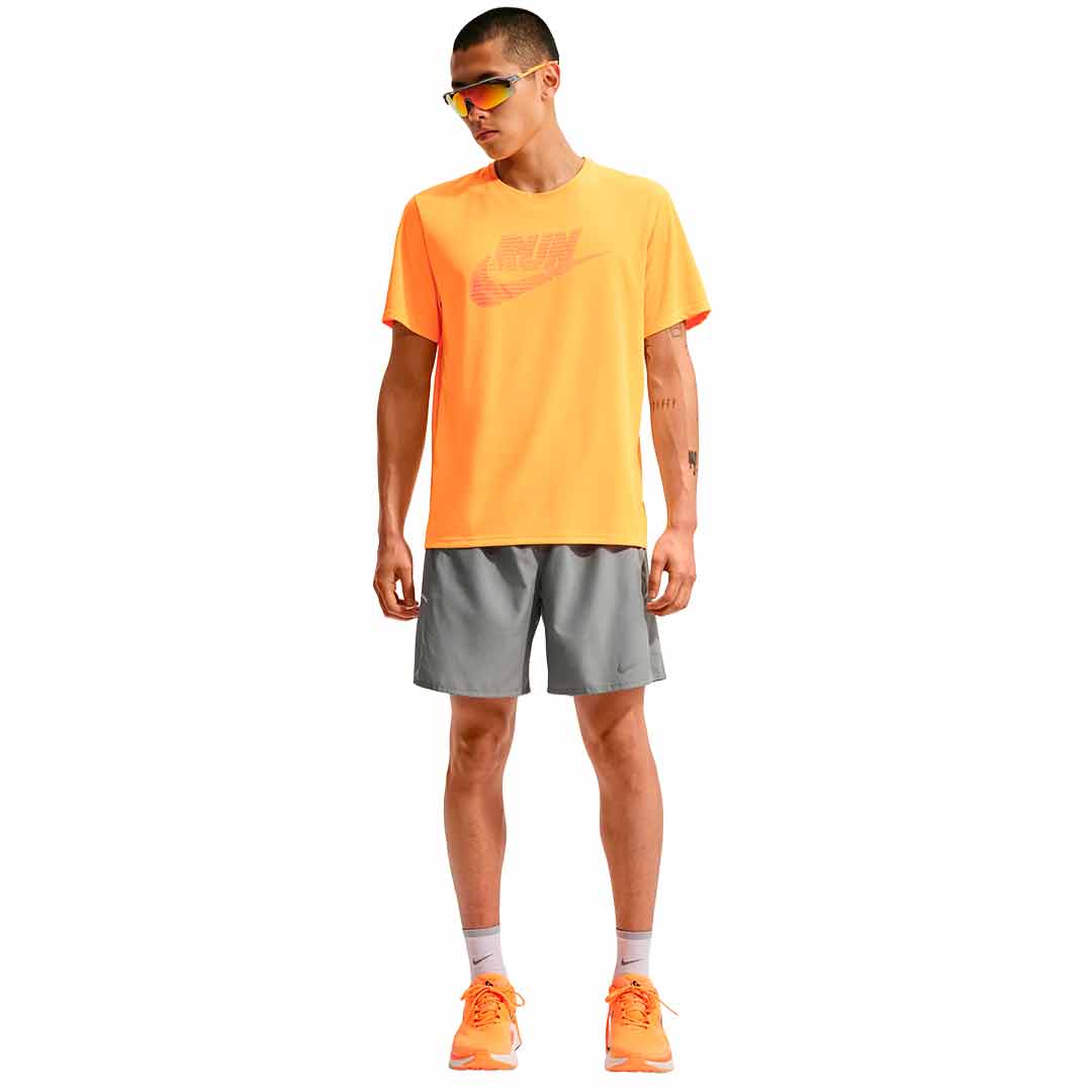 NIKE MILER