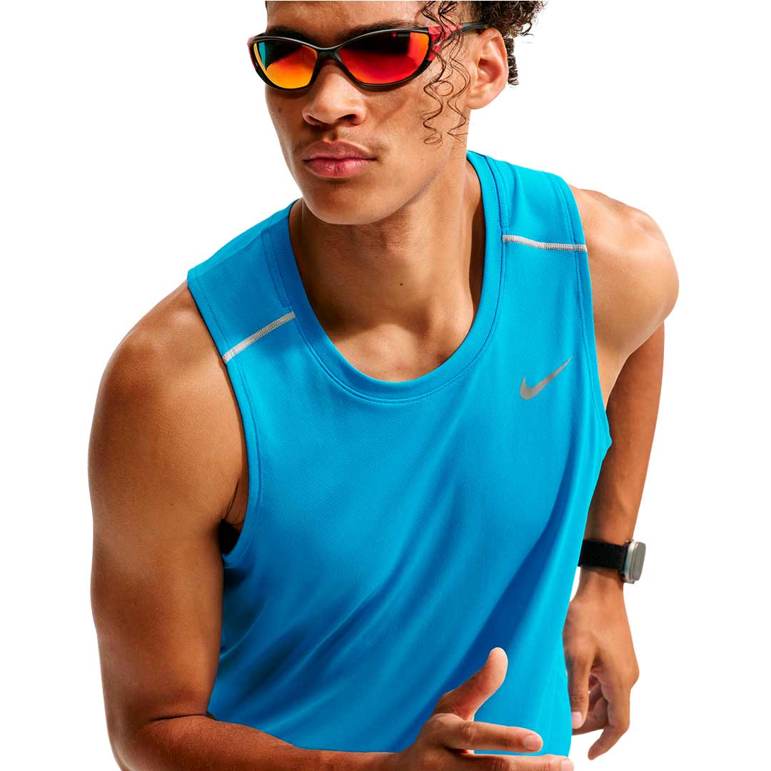NIKE ESQUELETO