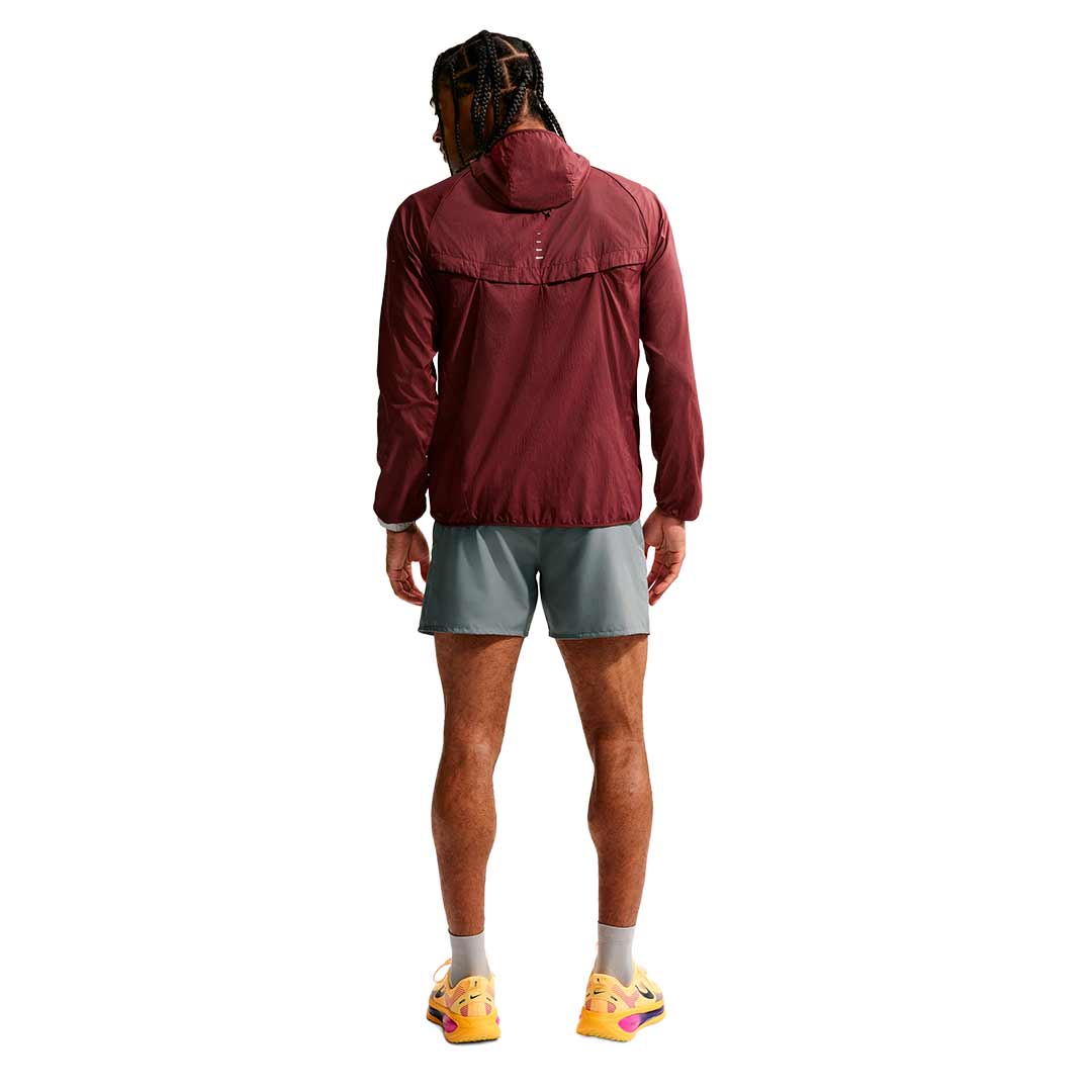 NIKE MILER