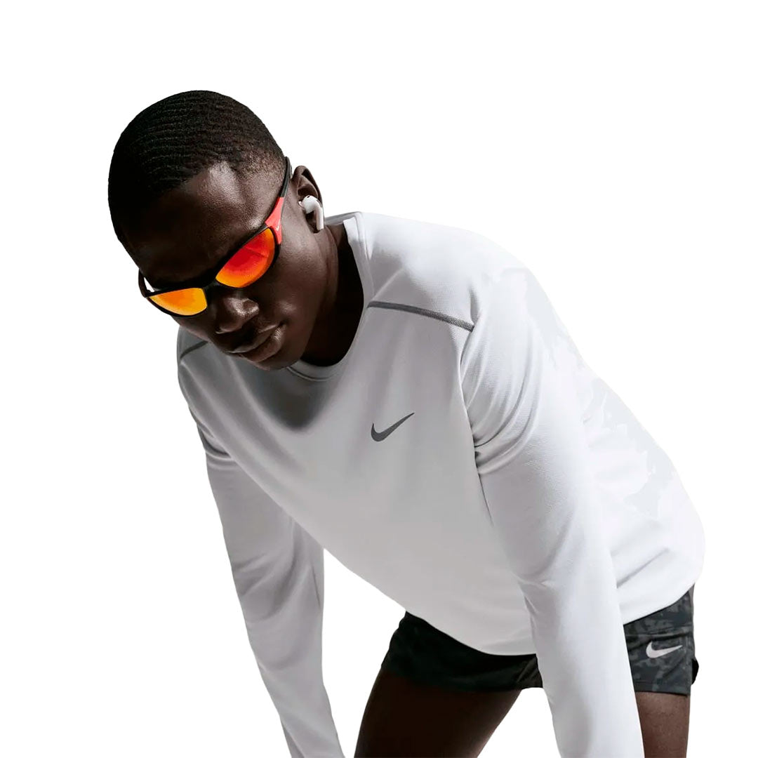 NIKE MILER