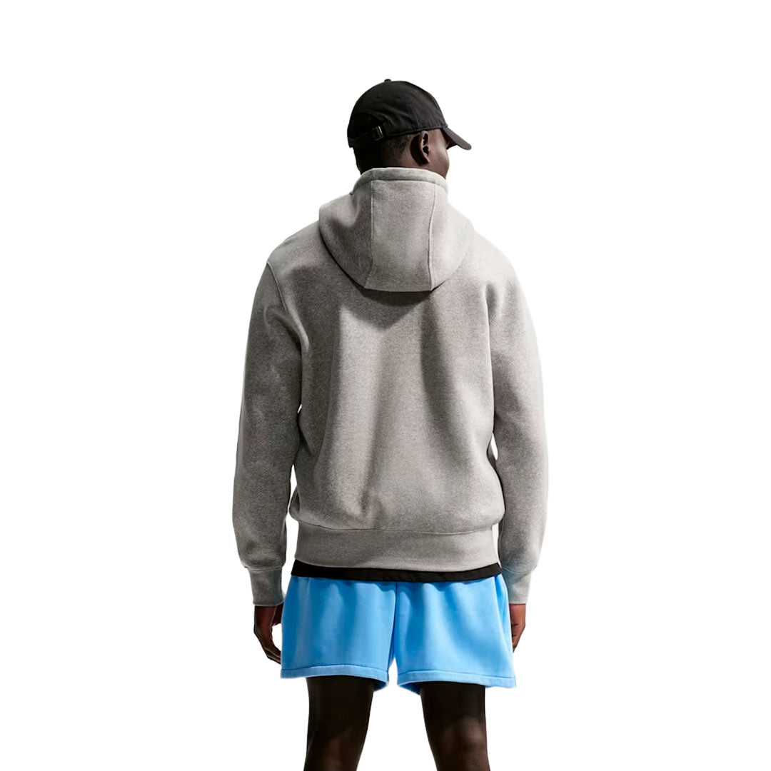 CLUB NIKE