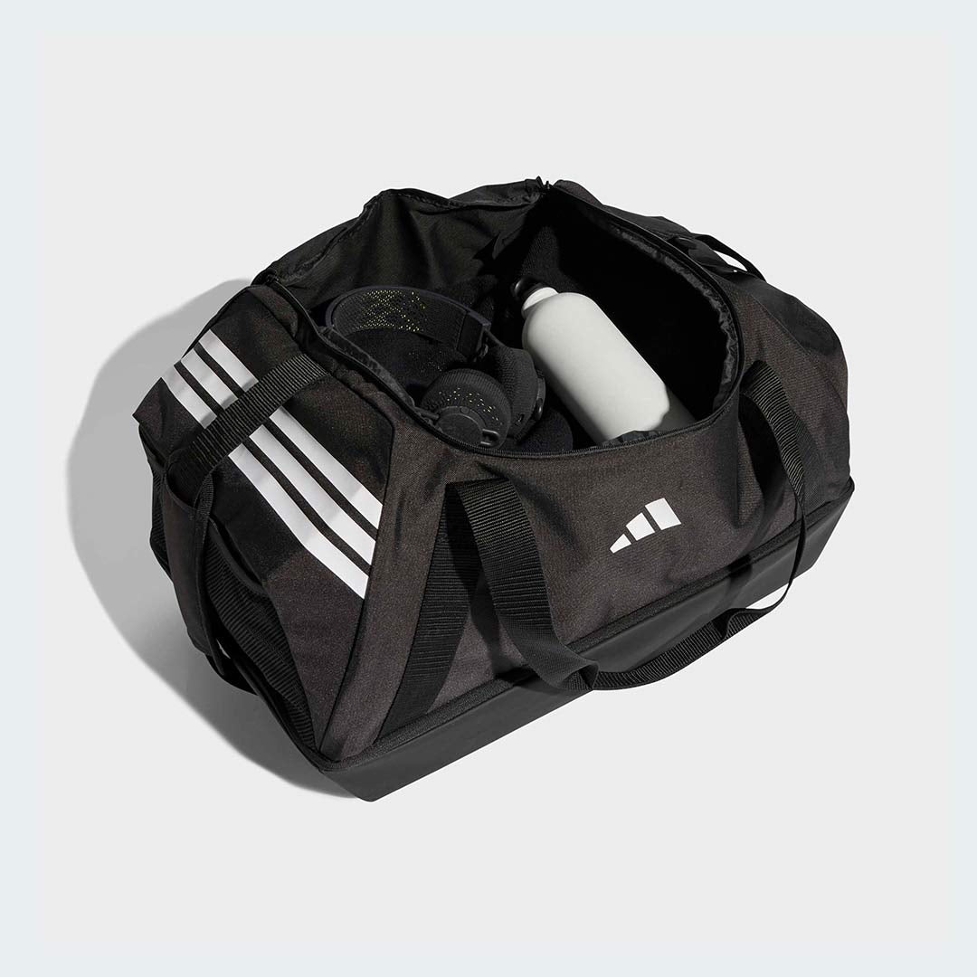 MEDIUM TRAVEL BAG CON COMPARTIMIENTO INFERIOR