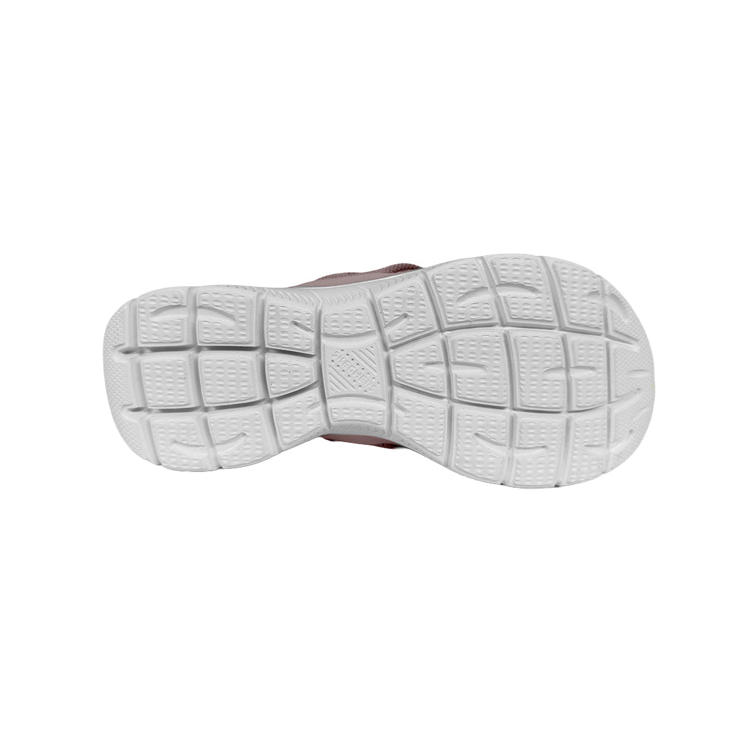 SUMMITS SANDAL