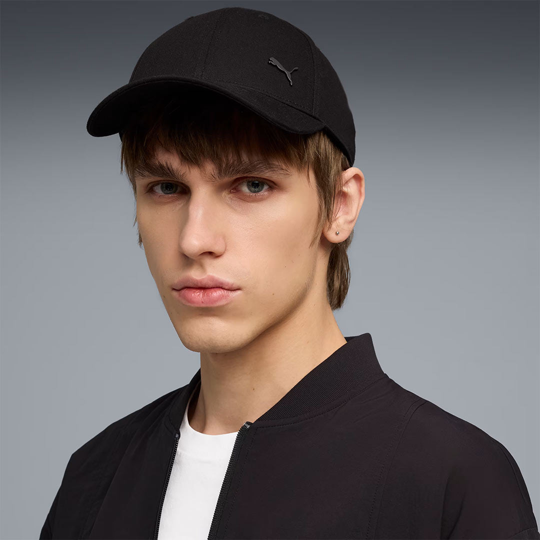 ESSENTIALS ELEVATED METAL PUMA CAT BASEBALL CAP