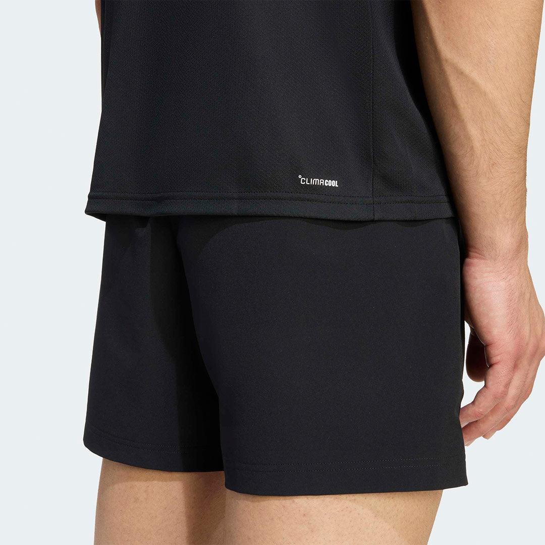 WORKOUT ESSENTIALS BASE