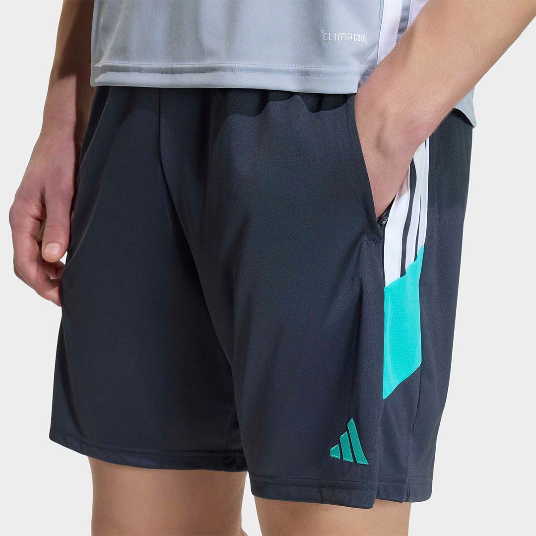 TIRO 26 ESSENTIALS