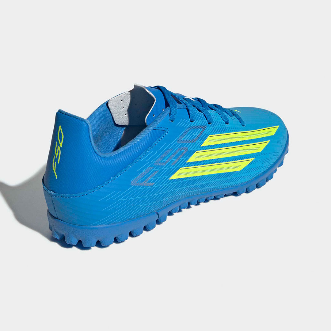 ZAPATILLA F50 CLUB PASTO SINTÉTICO
