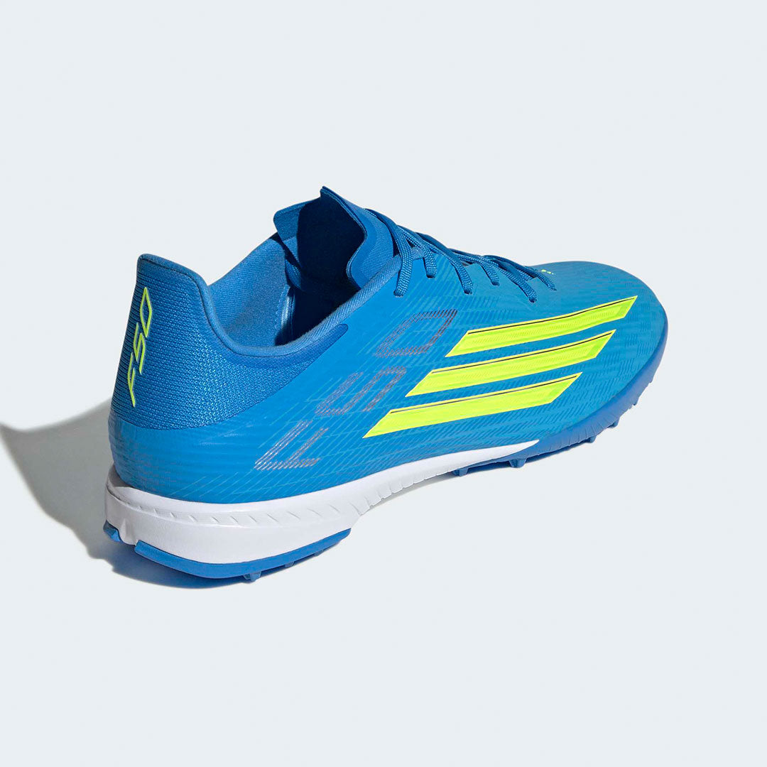 ZAPATILLA F50 LEAGUE PARA PASTO SINTÉTICO