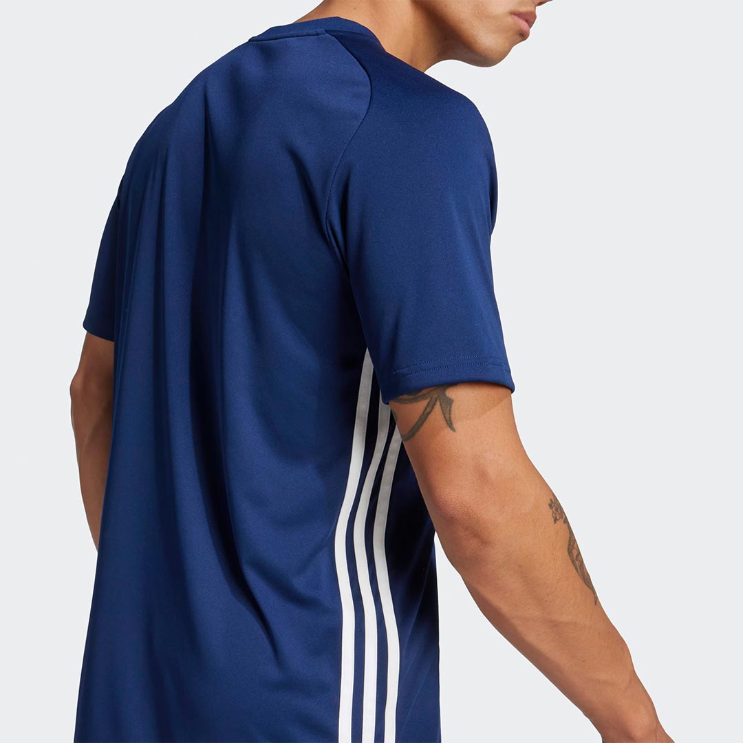 ESSENTIALS TIRO 25