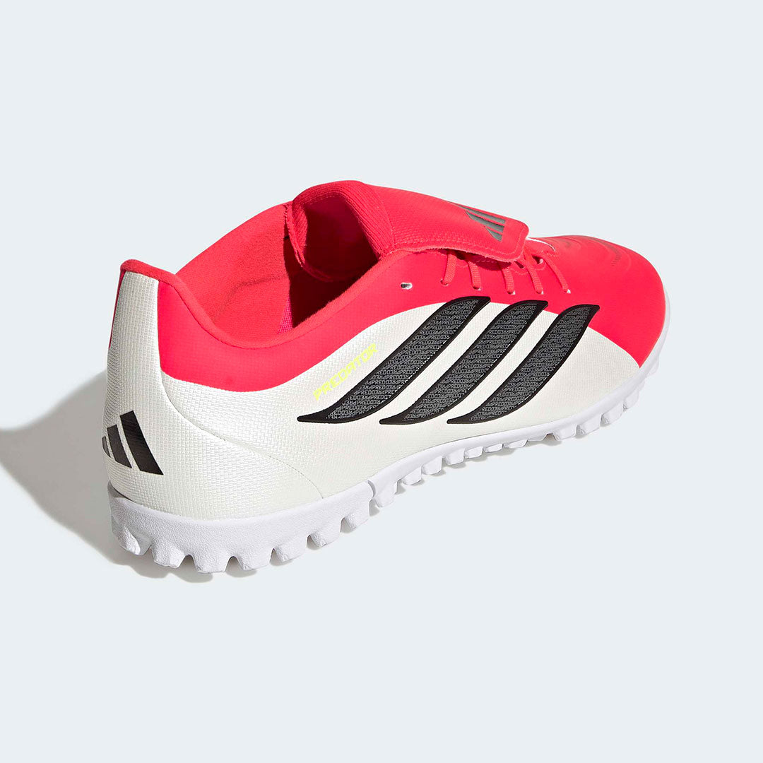 ZAPATILLA PREDATOR LENÜETA PLEGABLE PASTO SINTÉTICO