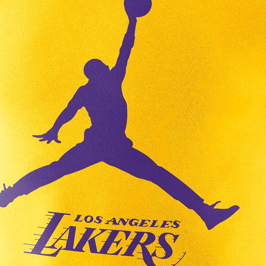 LOS ANGELES LAKERS ESSENTIAL