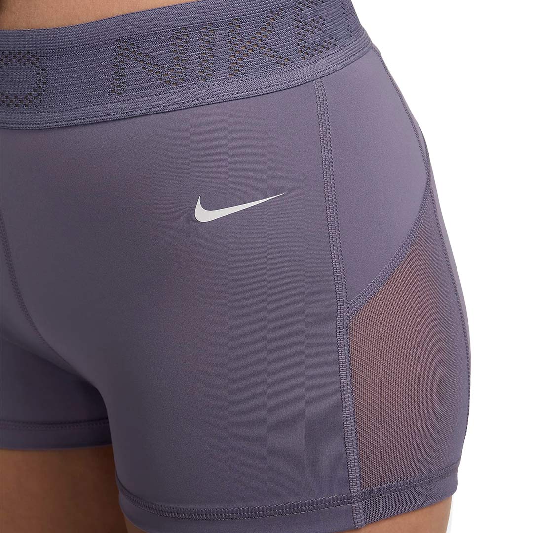 NIKE PRO MID-RISE 3" SHORTS