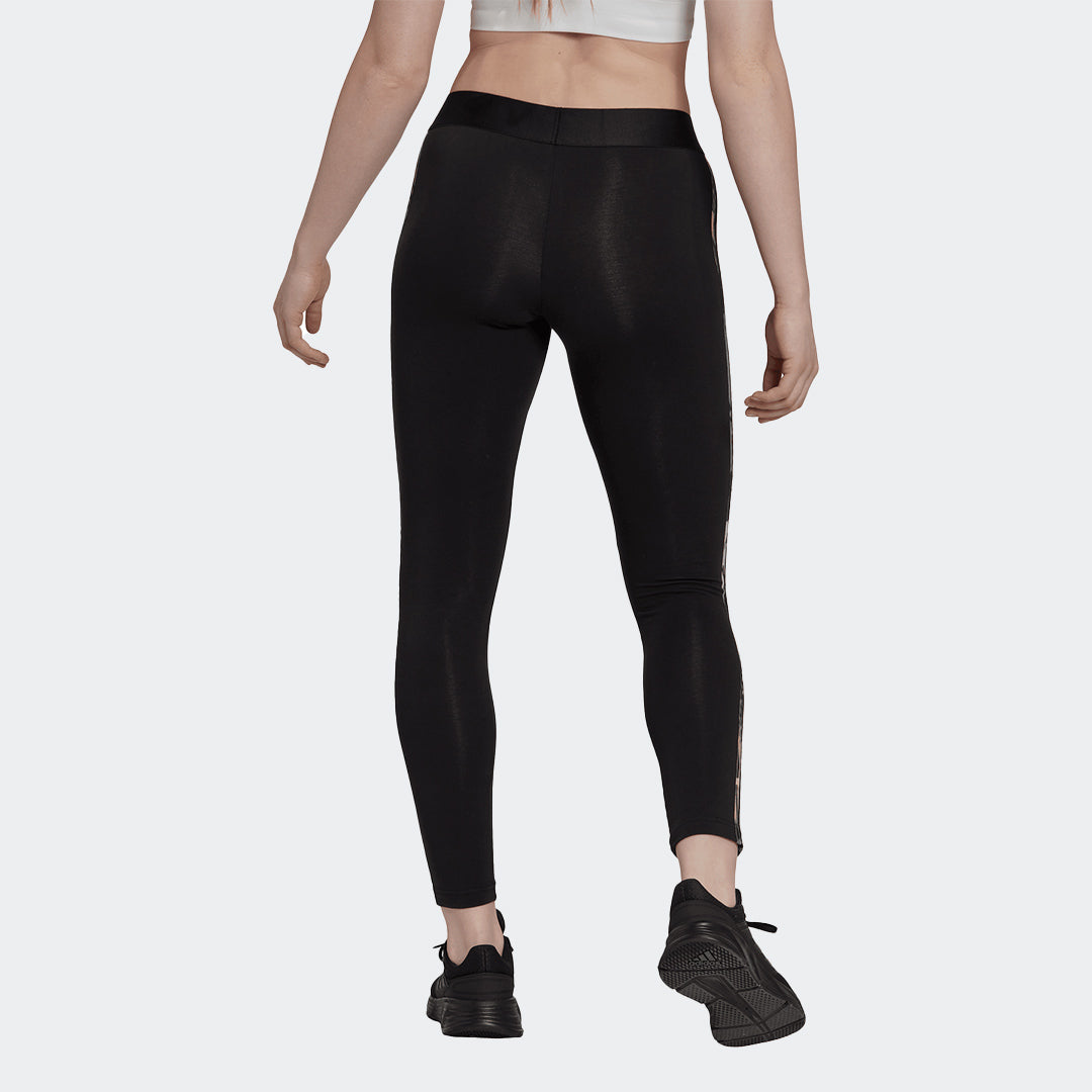 LOUNGEWEAR ESSENTIALS