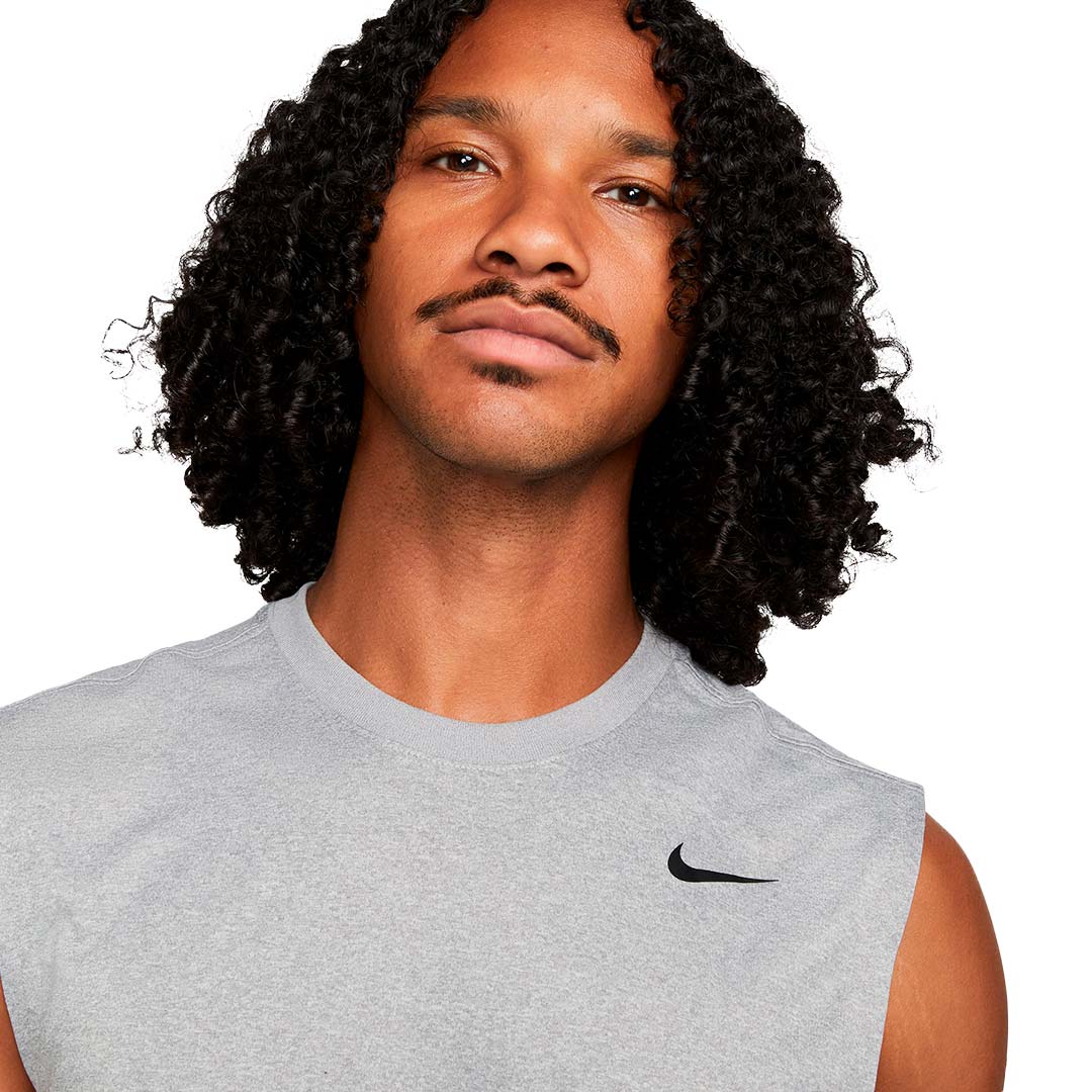 NIKE DRI-FIT LEGEND